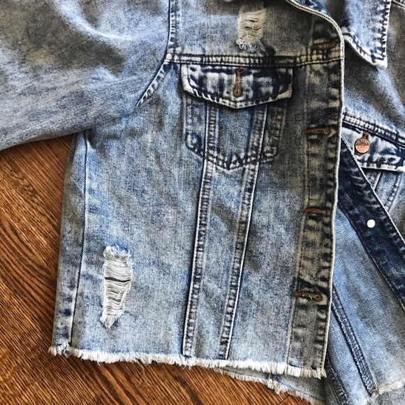 Cropped Jean jacket - Picture 3 of 6